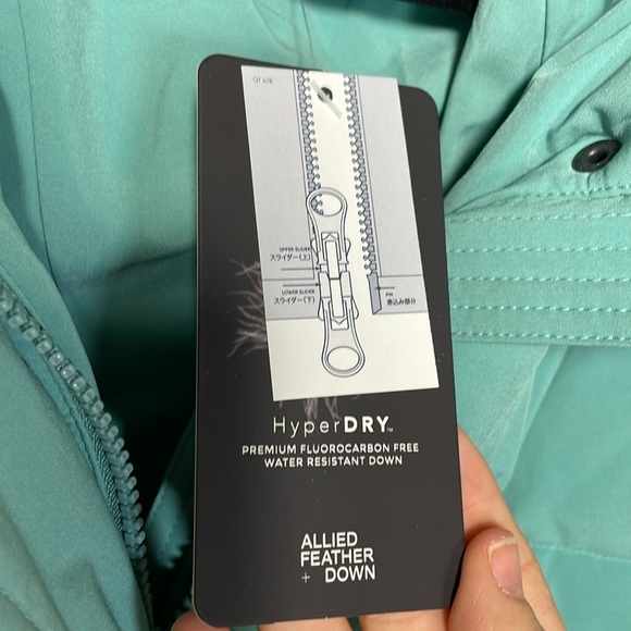 Lands' End Regular Comfort Stretch Mixed Quilted Down Coat woman’s XL NWT - Picture 6 of 15